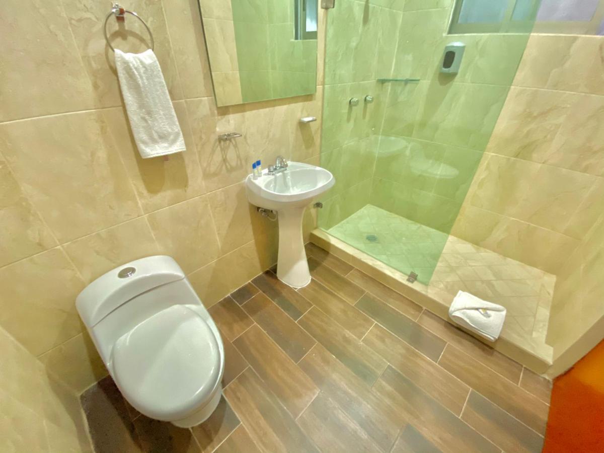 La Lola Hotel & Suites Mazatlán Eksteriør billede