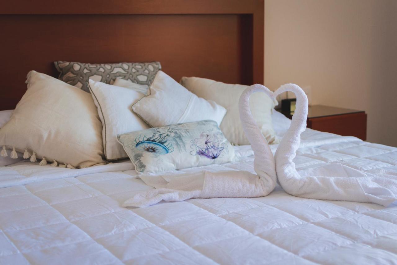 La Lola Hotel & Suites Mazatlán Eksteriør billede